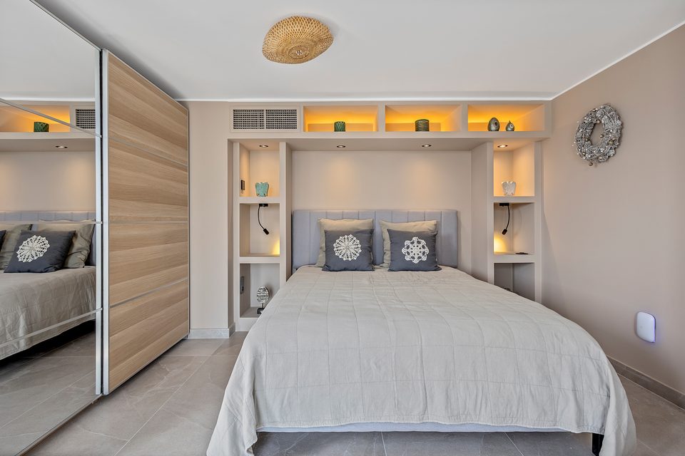 A ground-floor View House suite